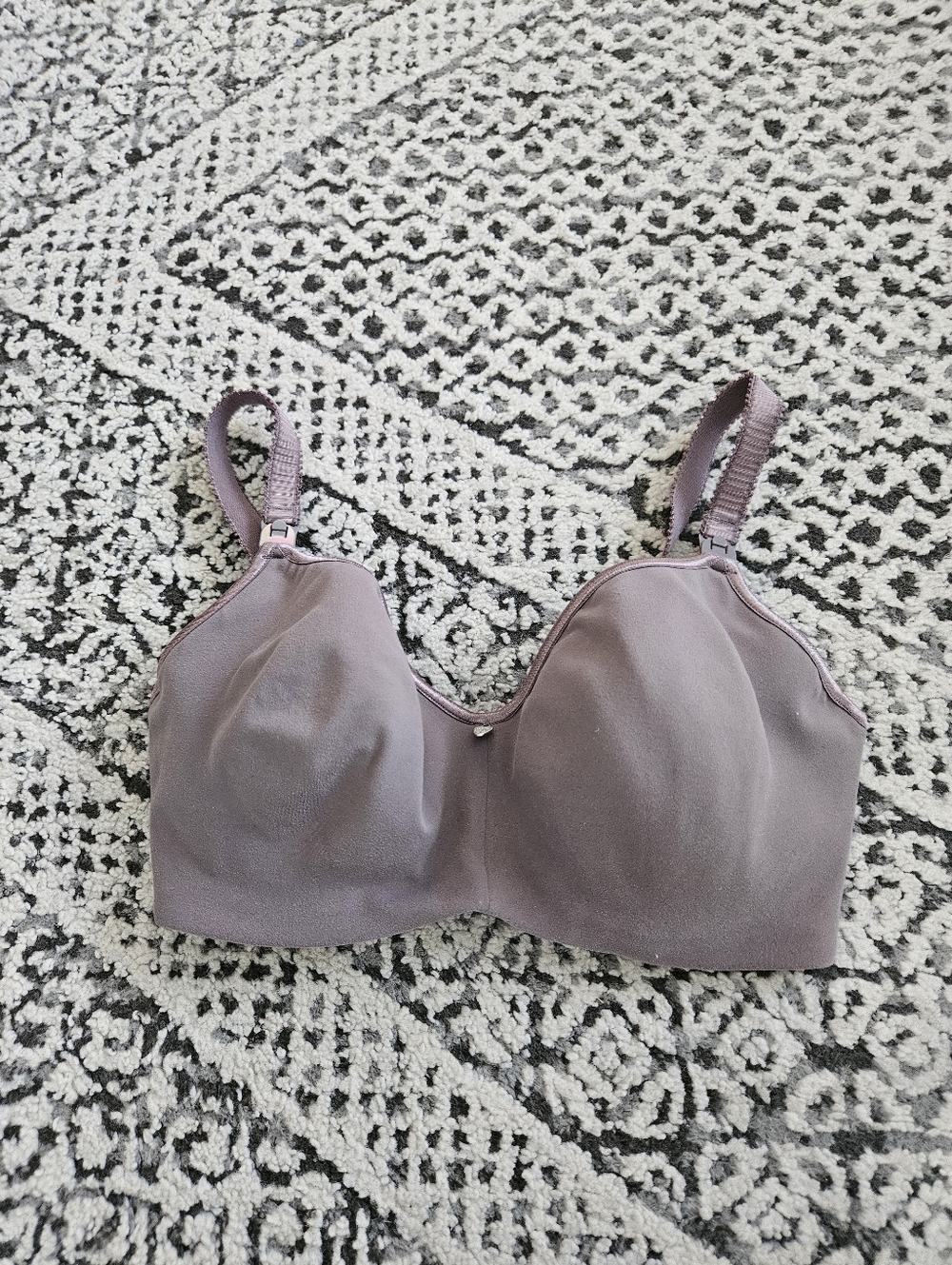Cake Maternity Croissant Nursing Bra Size 32E In Dusty Lavender